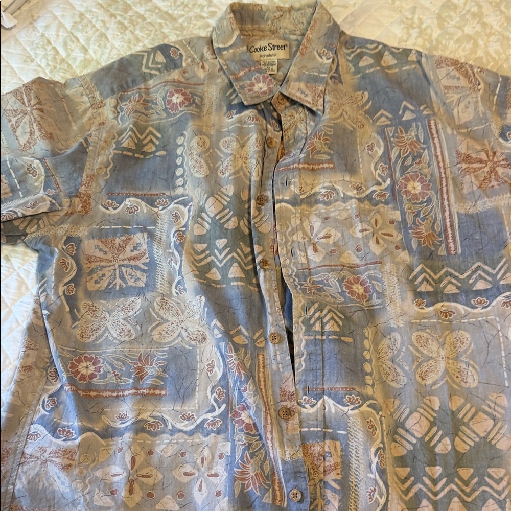 Men's Blue Patterned Shirt